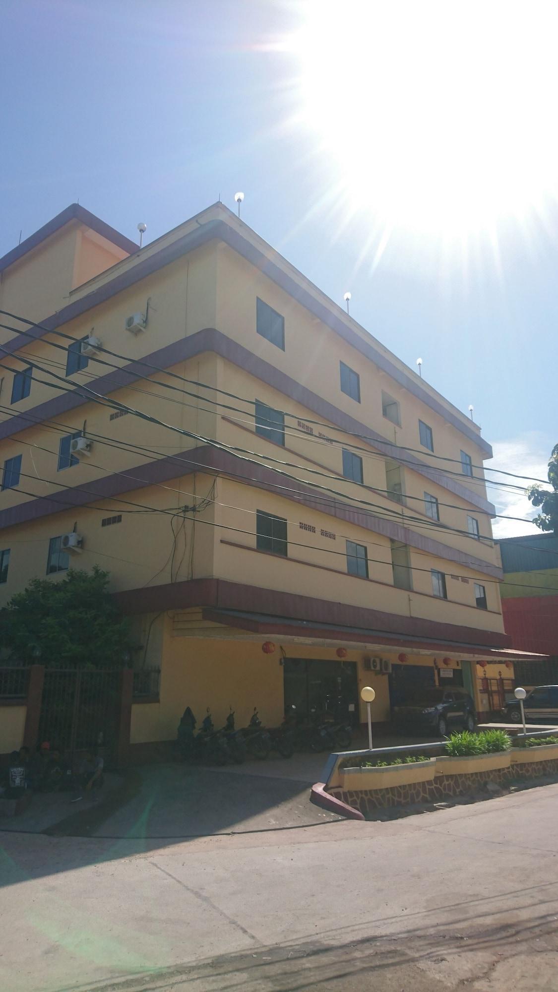 Hotel Pelita Terang Nagoya Exterior photo